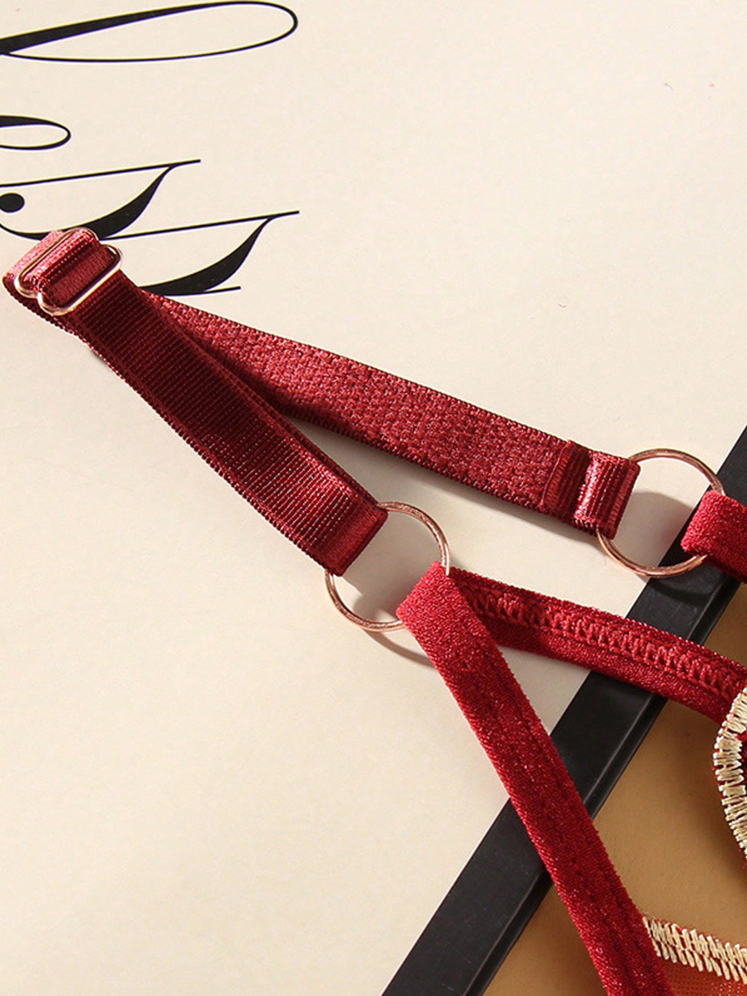 カスタムテキスト。クリスマス。レディース刺繍アニメ調節可能大きなレースアップセクシー面白いGストリングパンツ、DIY光沢のある文字の名前パンティー、カスタムウェディングシャワーギフト、花嫁のための下着、記念日ギフト、バレンタインギフト、誕生日ギフト、結婚祝い、彼女/ガールへのギフト。