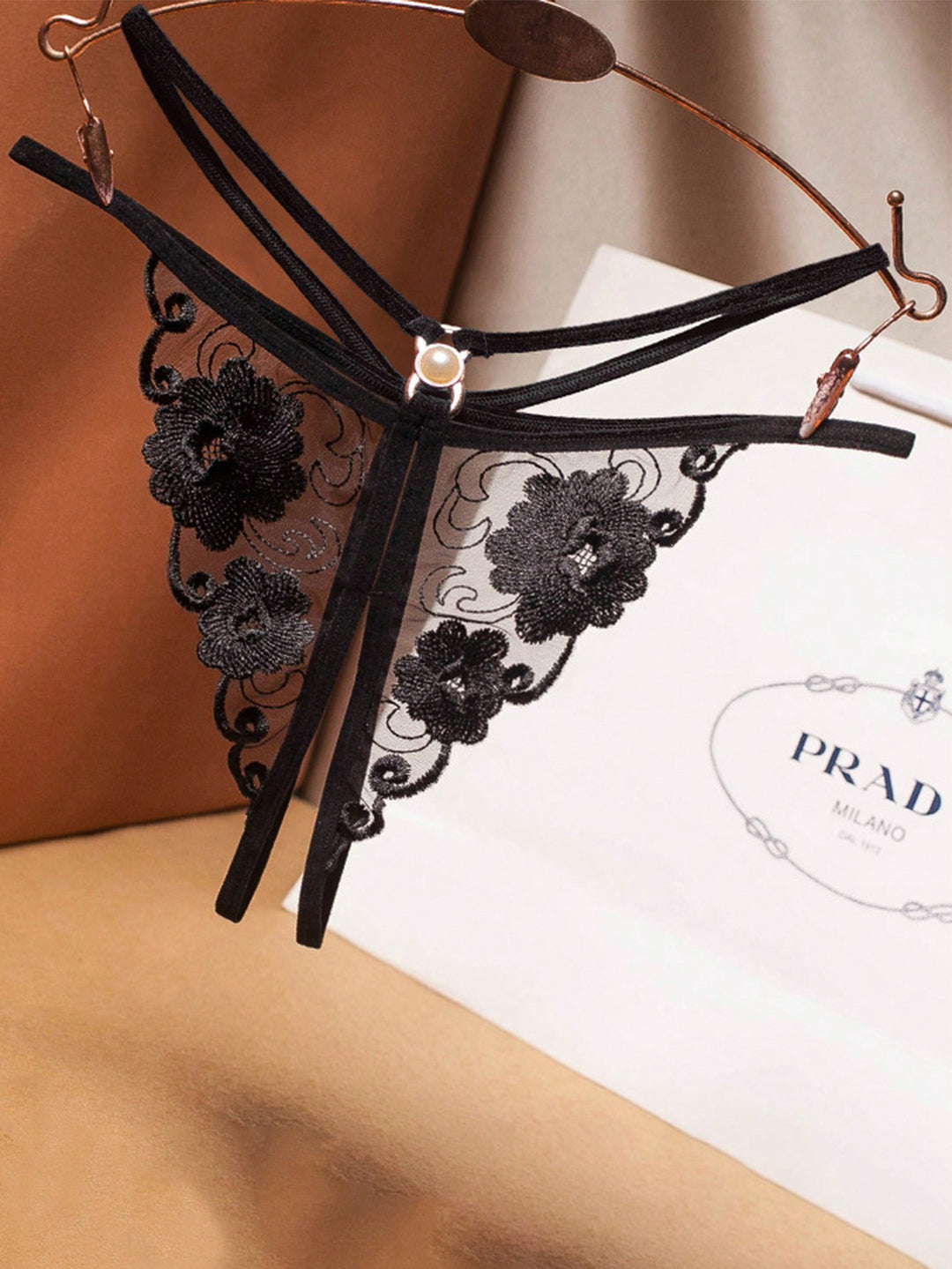 1-Piece Custom Christmas Ladies Sexy Floral Embroidery Mesh Open Stop Free Thong Underwear For Women