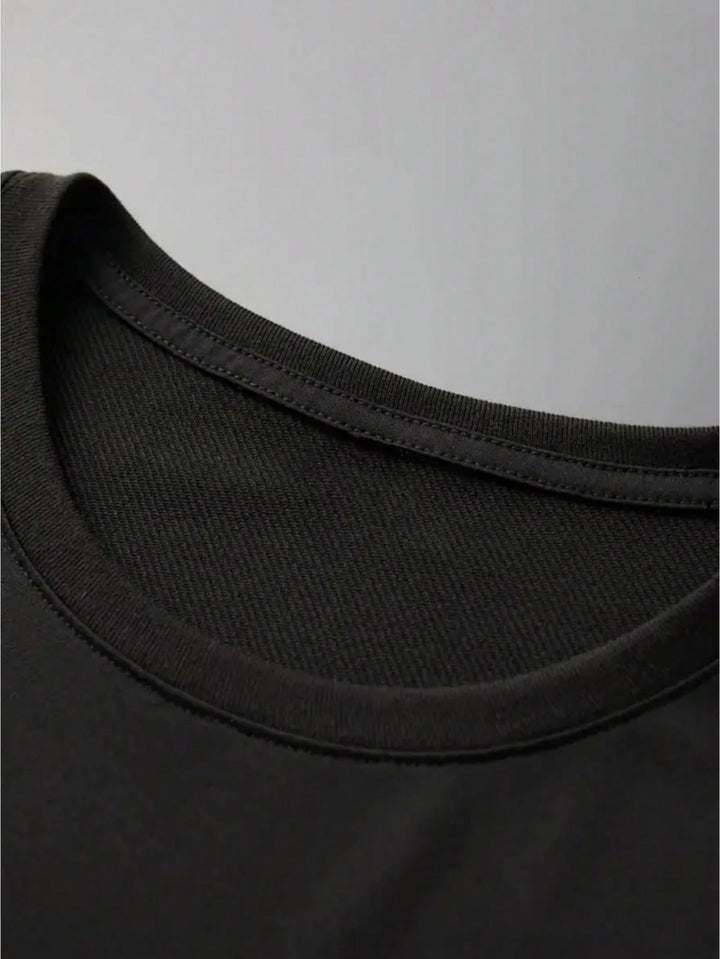 1PCS 100% Cotton Graphic T-Shirt For Women. Printed Short Sleeve T-Shirt. This Round Neck Cotton Short Sleeve T-Shirt Is Perfect For Concerts And Parties.