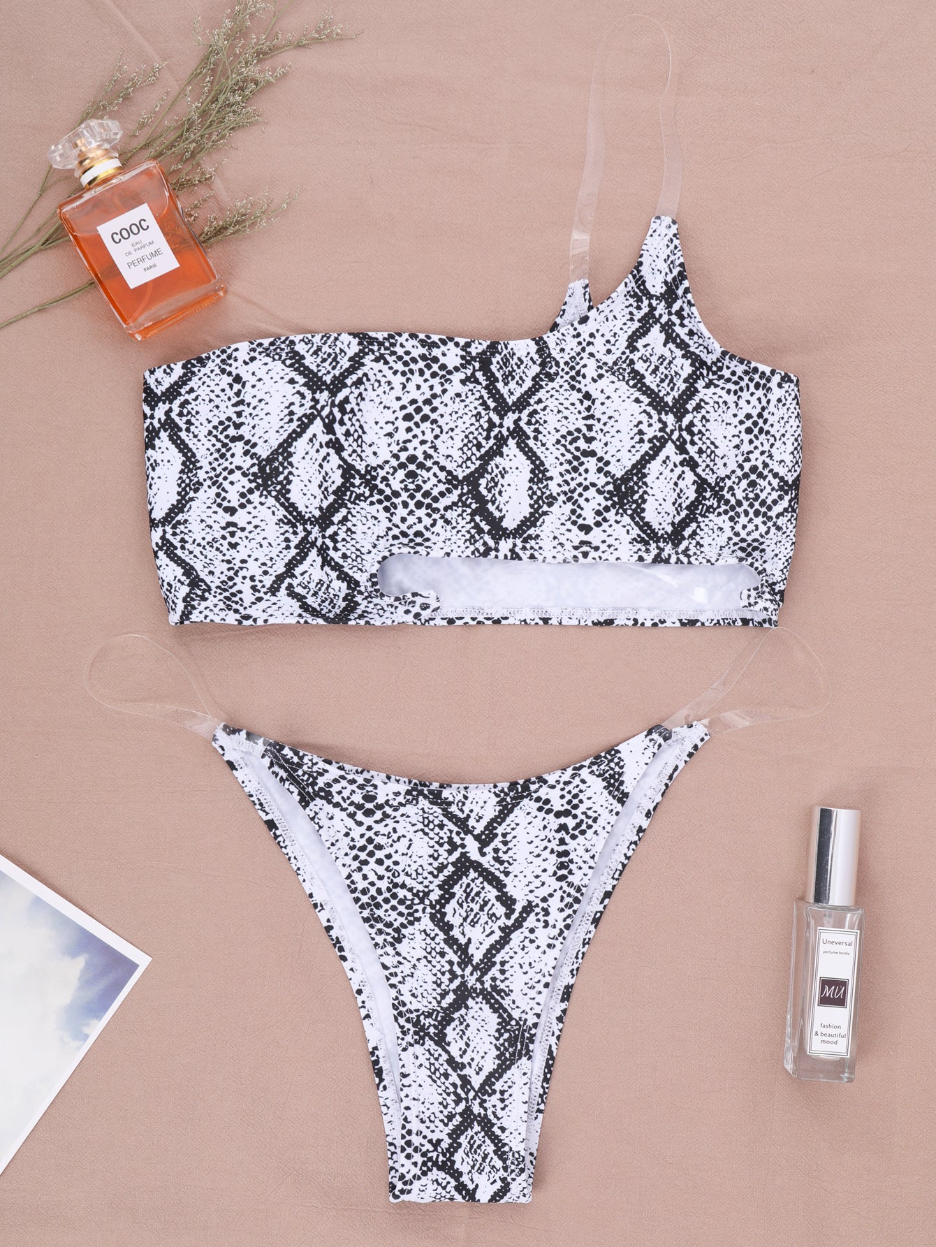 Cut-out One Shoulder Thong Bikini Swimsuit 2 Pieces Set